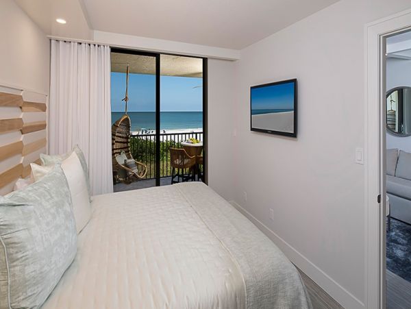 Pure Luxury Marco Beachfront NEW IN BOOK TODAY!