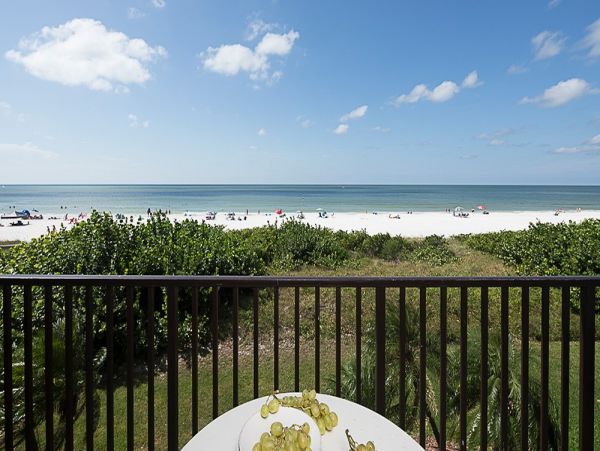 Pure Luxury Marco Beachfront NEW IN BOOK TODAY!