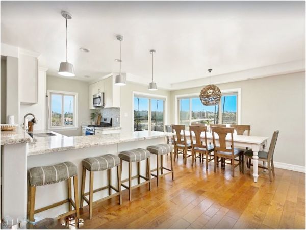 Oceanside Vacation Condo Bay Views Four Bedroom