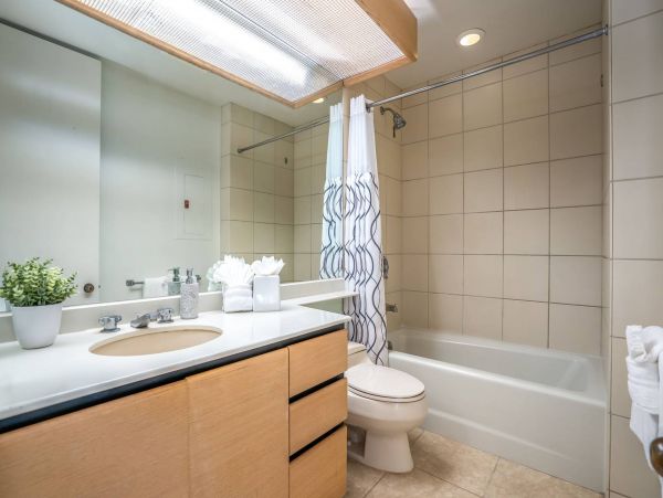 Wailea Vacation Condo with Amazing Views Walk To The Beach