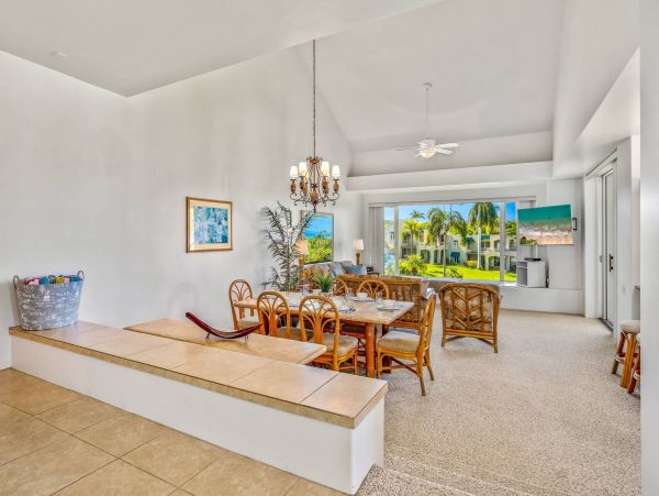 Wailea Vacation Condo with Amazing Views Walk To The Beach