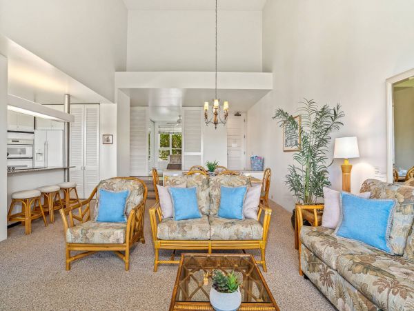Wailea Vacation Condo with Amazing Views Walk To The Beach