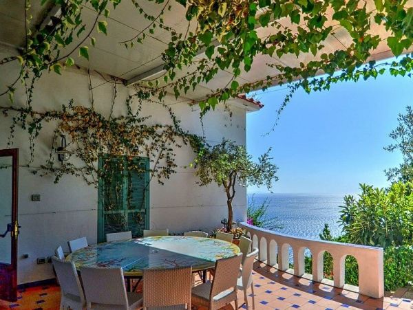 Amalfi Italy Two-Story Villa with 6 Bedrooms and Sea View