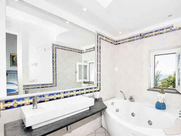 Amalfi Italy Two-Story Villa with 6 Bedrooms and Sea View