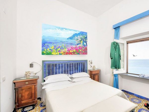 Amalfi Italy Two-Story Villa with 6 Bedrooms and Sea View