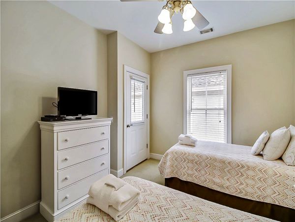 Hilton Head Home 1009307