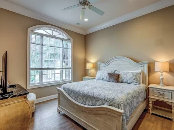 Oceanfront 6 Bedroom Vacation Rental in Hilton Head