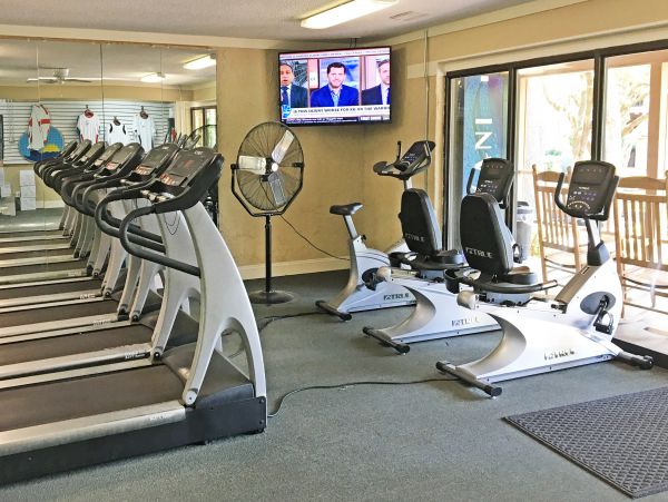 Luxury Condo on Palmetto Dunes, close to everything!