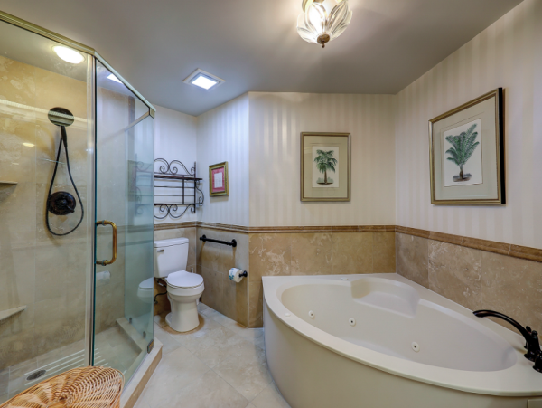 Luxury Four Bedroom Oceanfront Vacation Villa Wonderful Location