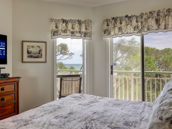Luxury Four Bedroom Oceanfront Vacation Villa Wonderful Location
