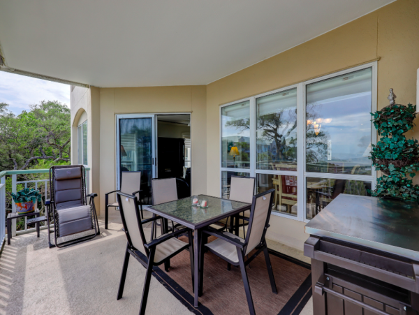 Luxury Four Bedroom Oceanfront Vacation Villa Wonderful Location