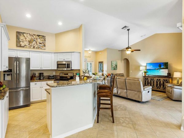 Cape Coral Vacation Villa with Private Caged Pool Sleeps 6