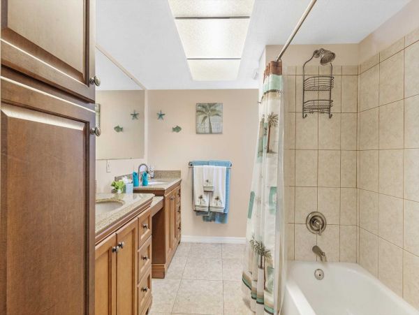 Cape Coral Vacation Pool Home Three Bedroom
