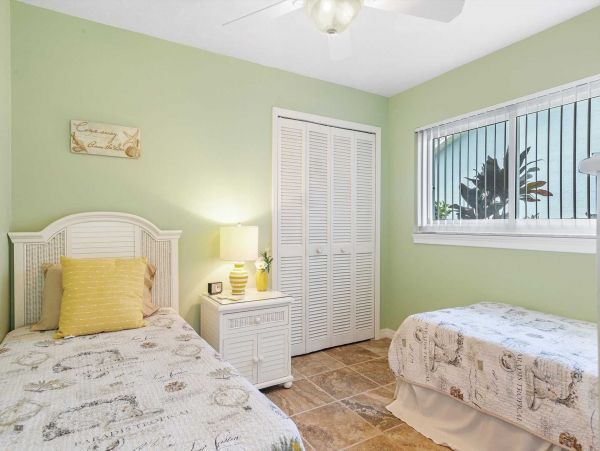 Cape Coral Vacation Pool Home Three Bedroom