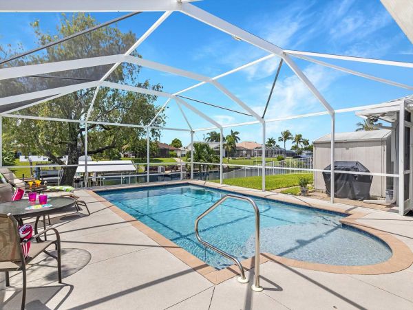 Cape Coral Vacation Pool Home Three Bedroom