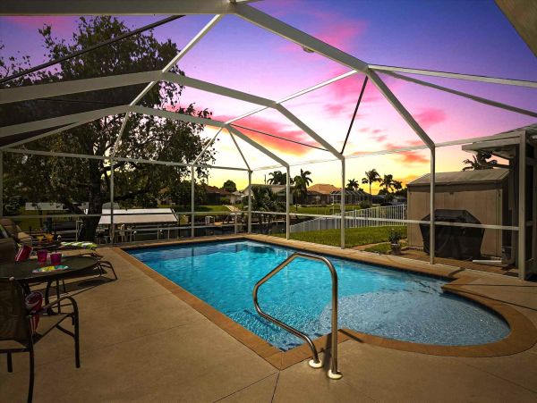 Cape Coral Vacation Pool Home Three Bedroom