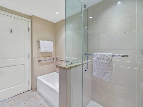Luxury Kaanapali Beach Vacation Rental Sleeps 12 Guests