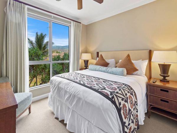Luxury Kaanapali Beach Vacation Rental Sleeps 12 Guests