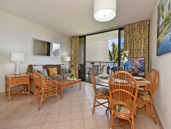 Oceanfront Kaanapali Luxury Vacation Condo Ocean Views