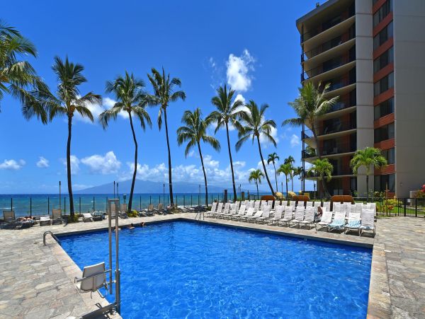 Oceanfront Kaanapali Luxury Vacation Condo Ocean Views