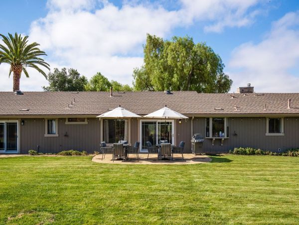 Gorgeous 4 Bedroom Santa Ynez Vacation Rental Game Room