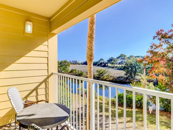 Hilton Head 2 Bedroom Lovely Condo