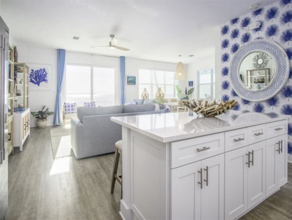 Marathon Oceanfront home with 45 Foot Dockage and pool