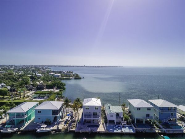 Marathon Oceanfront home with 45 Foot Dockage and pool