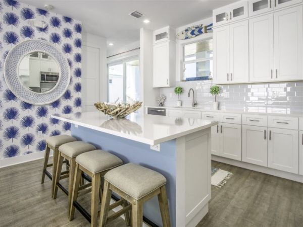 Marathon Oceanfront home with 45 Foot Dockage and pool