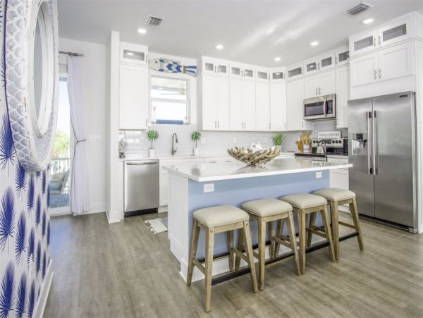 Marathon Oceanfront home with 45 Foot Dockage and pool