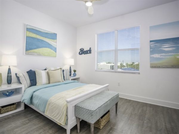 Marathon Oceanfront home with 45 Foot Dockage and pool