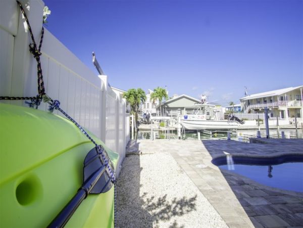 Marathon Oceanfront home with 45 Foot Dockage and pool