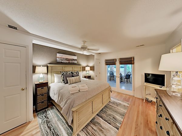 Hilton Head Home 1009472