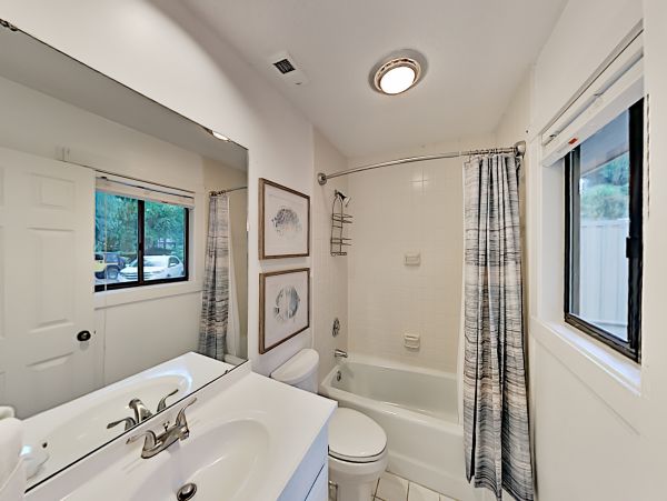 Hilton Head Home 1009472