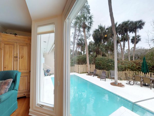 Hilton Head Home 1009476