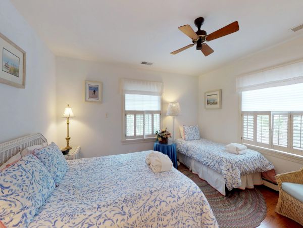 Hilton Head Home 1009476