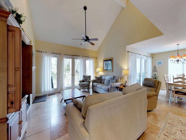 Hilton Head Home 1009479