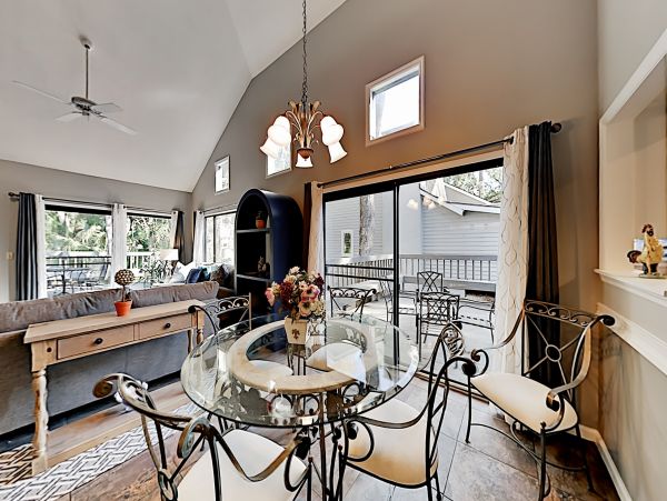 Hilton Head Home 1009509