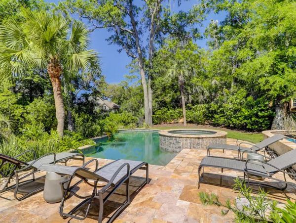 Gorgeous 5 Bedroom Vacation Pool Home in Hilton Head