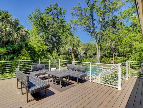 Gorgeous 5 Bedroom Vacation Pool Home in Hilton Head