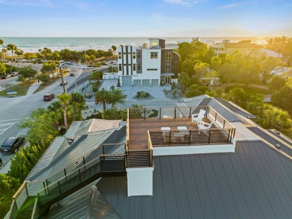 Lido Key Vacation Home Elevator Gulf Views