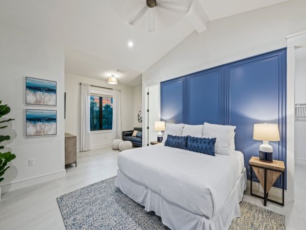 Lido Key Vacation Home Elevator Gulf Views