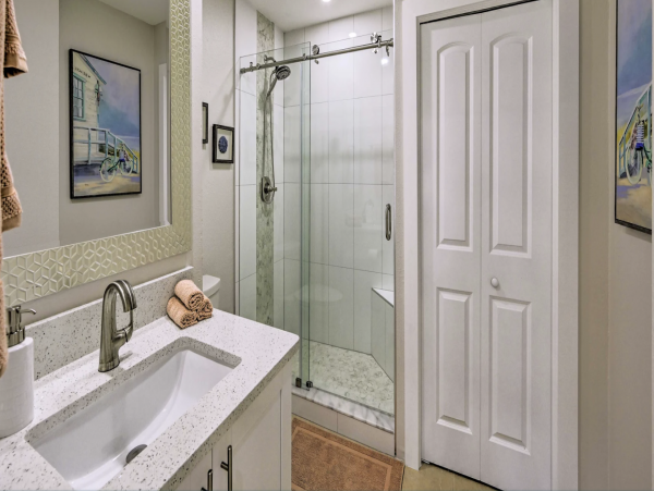 Modern Four Bedroom Home in Naples Sleeps 14