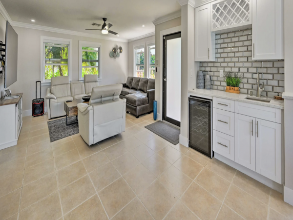 Modern Four Bedroom Home in Naples Sleeps 14