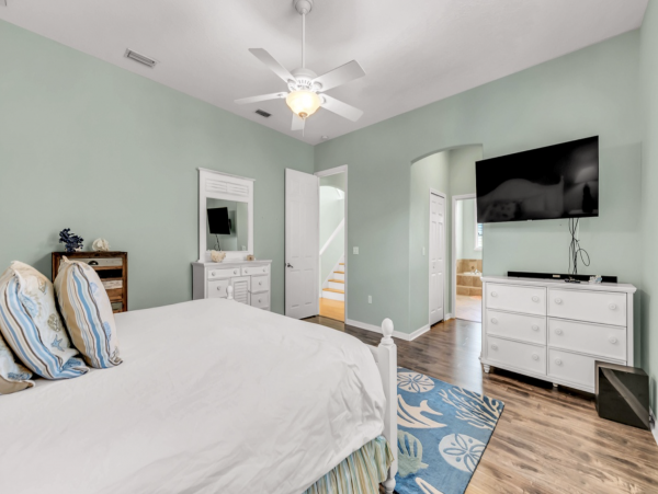Anna Maria Island Vacation Pool Home Three Bedrooms Sleeps 8