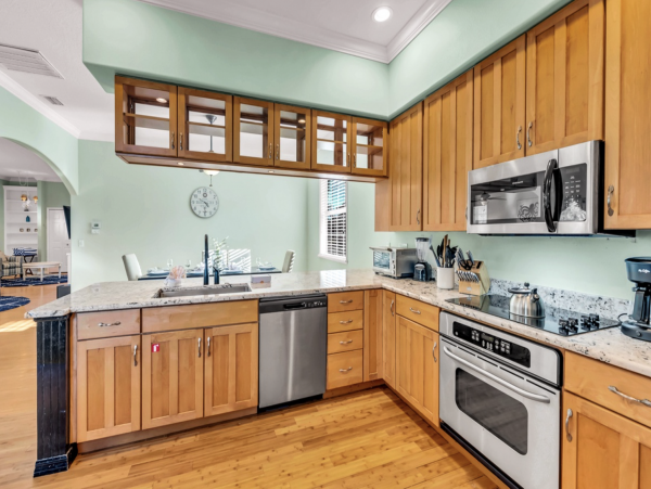 Anna Maria Island Vacation Pool Home Three Bedrooms Sleeps 8