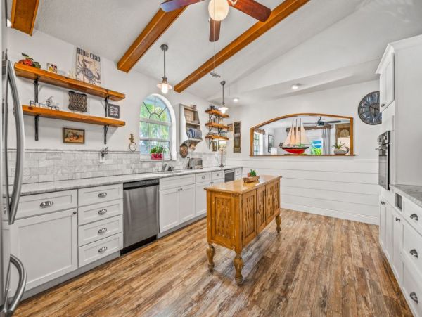 Gorgeous Anna Maria Vacation Cottage with Private Pool