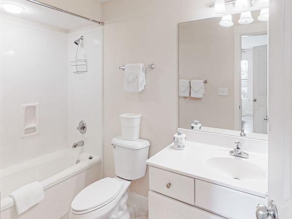 Gulf Front Twelve Bedroom Vacation Home in Orange Beach