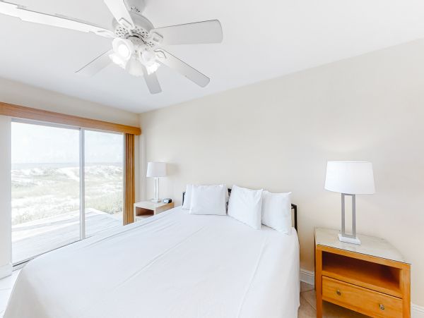 Gulf Front Twelve Bedroom Vacation Home in Orange Beach