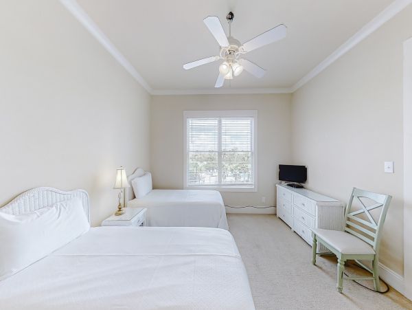 Gulf Front Twelve Bedroom Vacation Home in Orange Beach